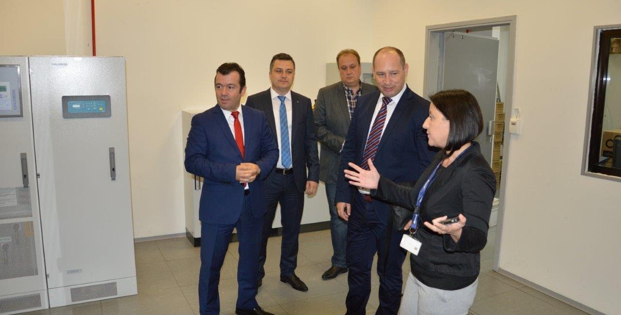 Министерот за финансии Миноски го посети Централниот регистар